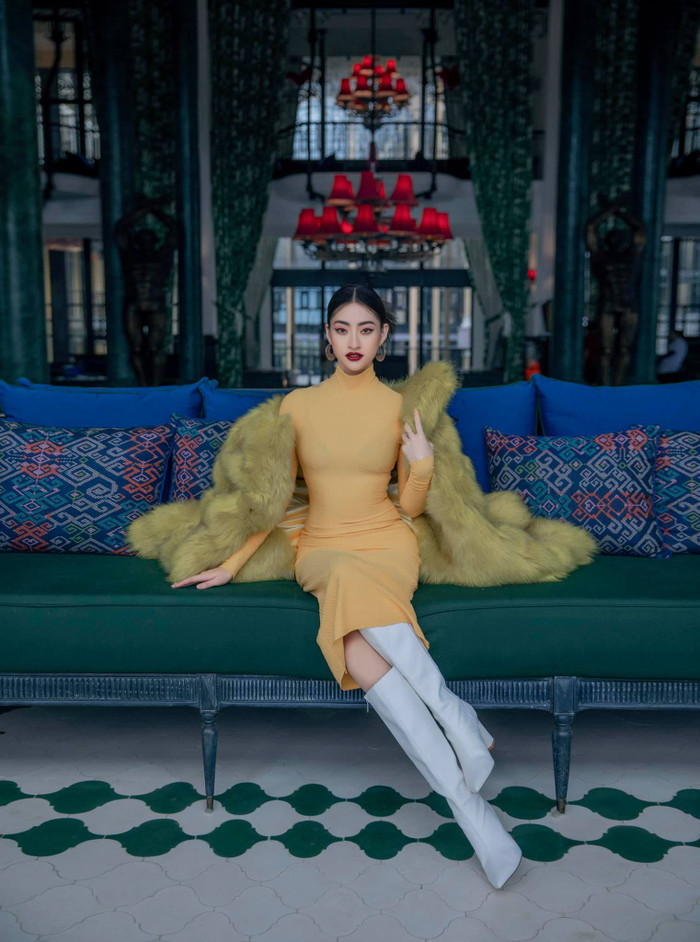 'Nữ hoàng lookbook' Lương Thùy Linh cân mọi concept: Thần thái kiêu sa khiến fan không thể rời mắt Ảnh 34