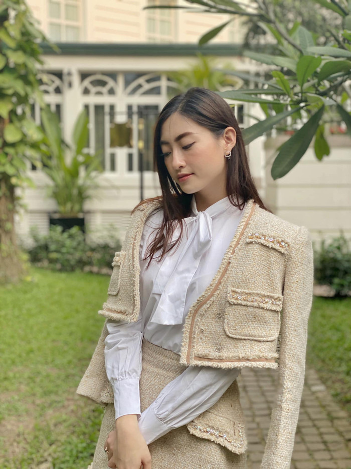 'Nữ hoàng lookbook' Lương Thùy Linh cân mọi concept: Thần thái kiêu sa khiến fan không thể rời mắt Ảnh 58