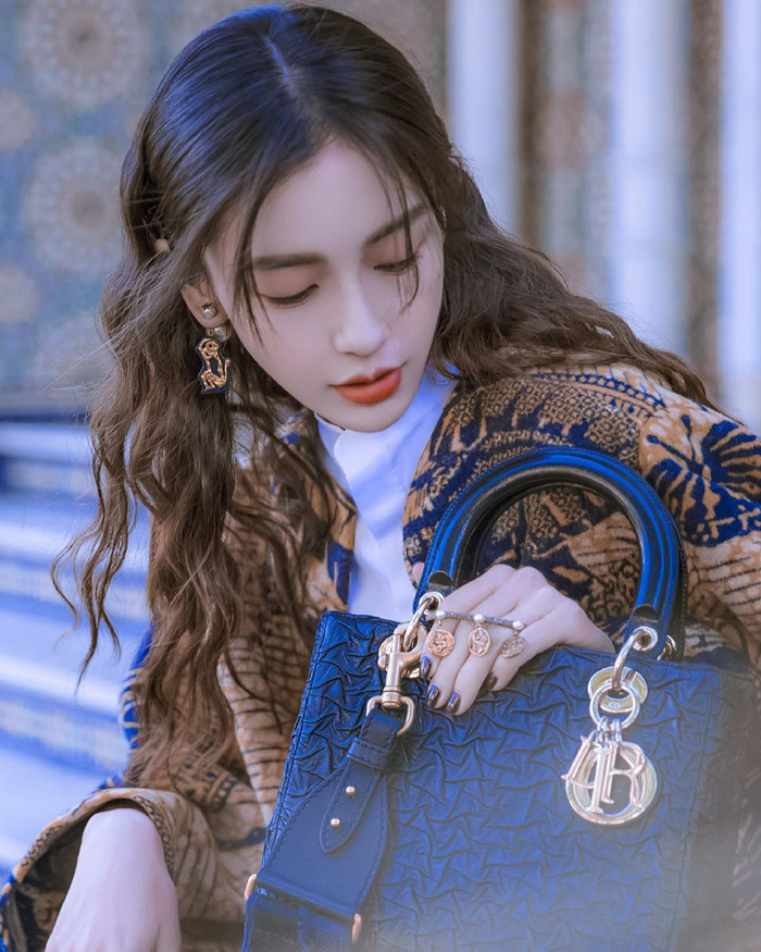 Chung Sở Hy và Lâm Duẫn sẽ là hai người 'nối nghiệp' sáng giá của Angelababy Ảnh 21