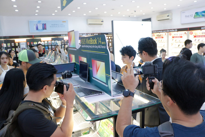 Asus VivoBook 14 (M413) chính thức lên kệ tại Việt Nam Ảnh 15