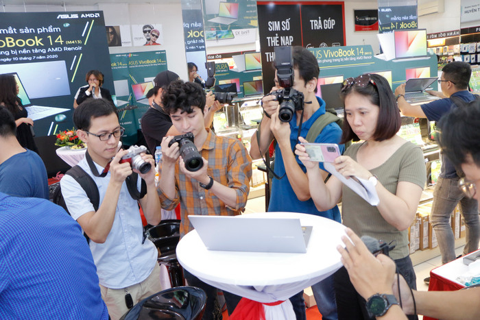 Vi xử lý AMD Ryen 4000 Series tăng 2 lần hiệu suất năng lượng so với thế hệ trước.