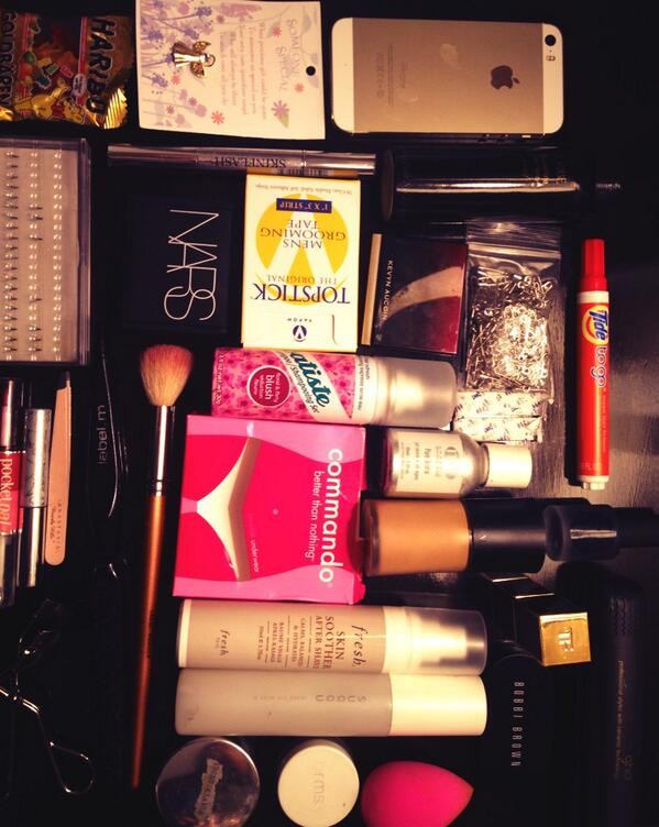 13 sự thật ác mộng trong công cuộc chuẩn bị lên thảm đỏ của sao Ảnh 17