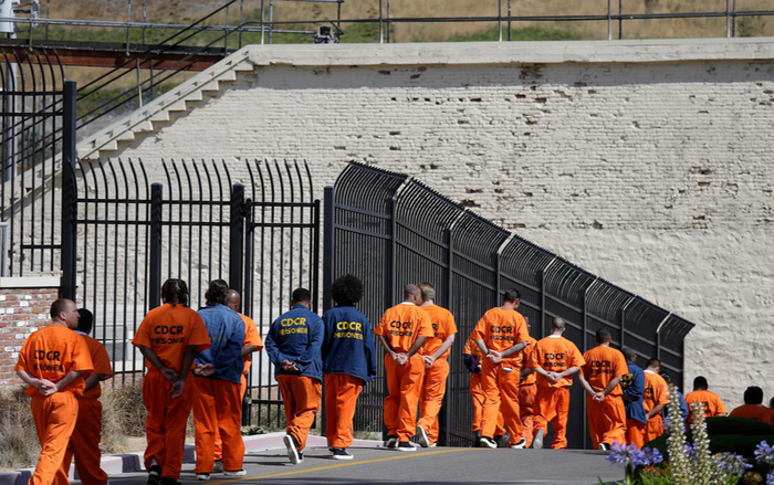 California sắp phóng thích 8.000 tù nhân ngăn virus corona lây lan Ảnh 2