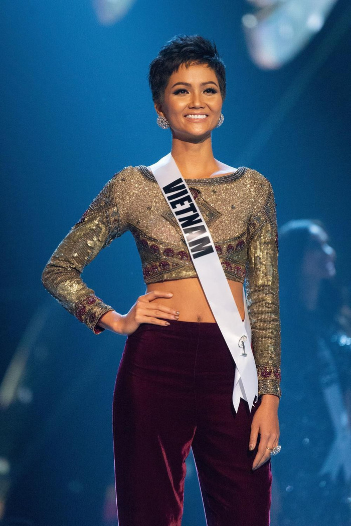H'Hen Niê - Top 5 Miss Universe 2018.