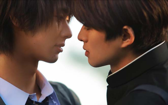 'Life Senjou no Bokura' - Có hai chàng trai đi trên một đường kẻ Ảnh 2
