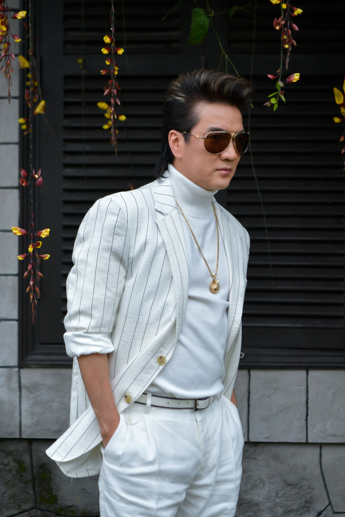 Đàm Vĩnh Hưng tung MV mới gay cấn như phim hành động nhưng lại bị bắt lỗi vì 'hạt sạn' xuyên không này... Ảnh 3