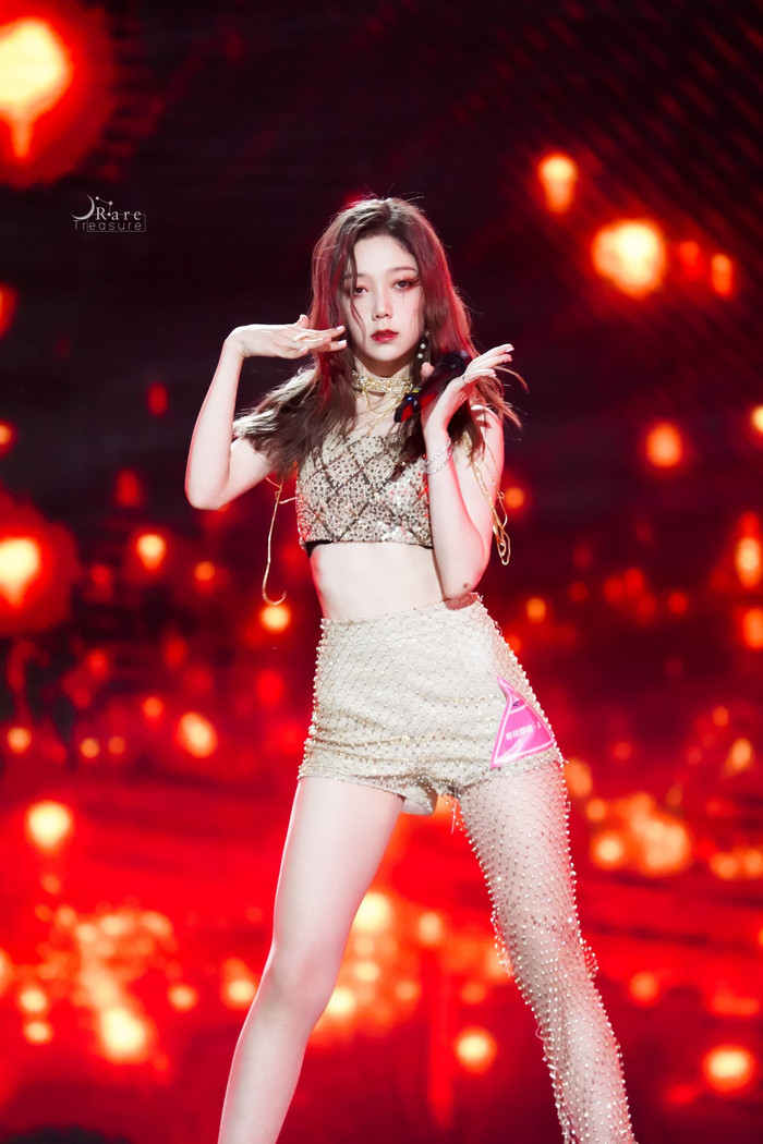 Vai trò chính thức của các thành viên trong Bonbon Girls 303 gây tranh cãi Ảnh 21