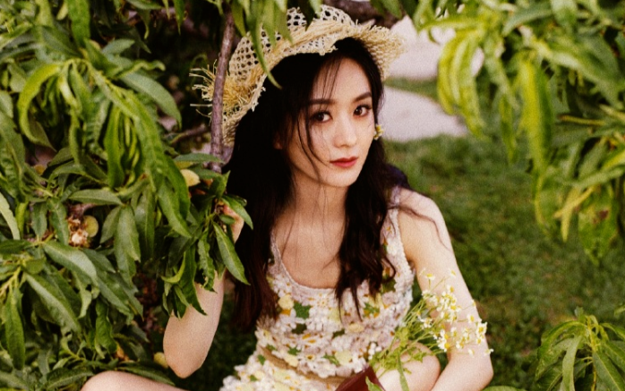 Sau khi sinh con, Triệu Lệ Dĩnh như được 'thay da đổi thịt': Ngày càng quyến rũ và trẻ trung hơn! Ảnh 2