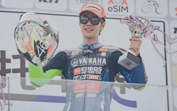 Tay đua livestream tiết lộ trợ lý giở trò để Vương Nhất Bác giành giải quán quân, khổ luyện 3 tháng chỉ là nói dối Ảnh 2