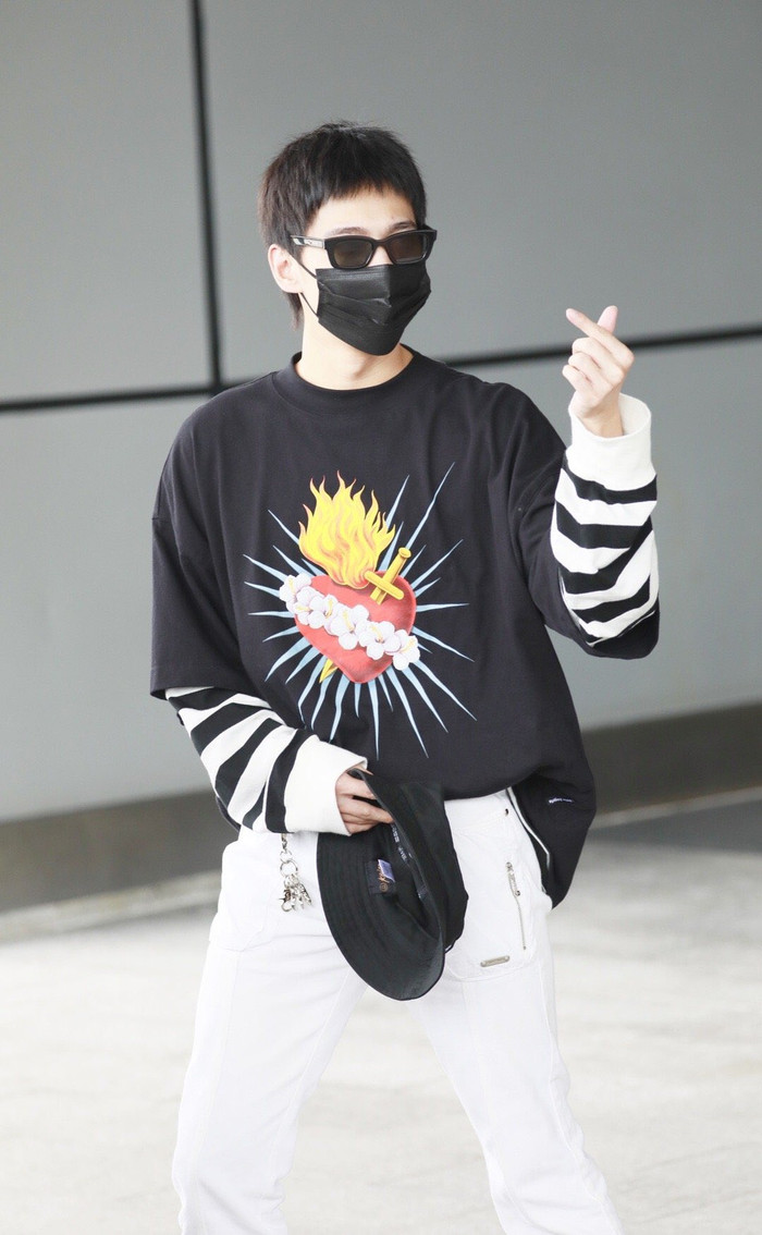 Ảnh sân bay ngày 12/07 của Dương Dương