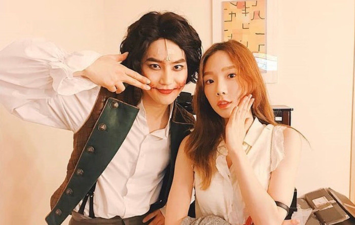 7 lần các thần tượng Kpop bị cư dân mạng chỉ trích vì lý do vô cùng lố bịch: Cười cũng bị lên án? Ảnh 4