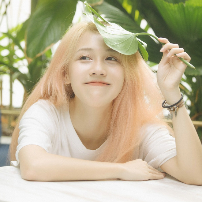 Các 'hotgirl' kiếm tiền siêu 'khủng' từng học trường Đại học nào? Ảnh 5