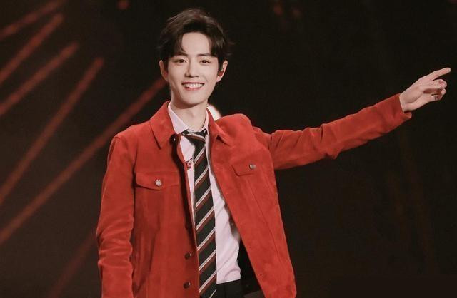 Tiêu Chiến trở thành ngôi sao bù nhìn khi fan tích cực quyên góp chống lũ nhưng thần tượng lại im lặng làm ngơ? Ảnh 4