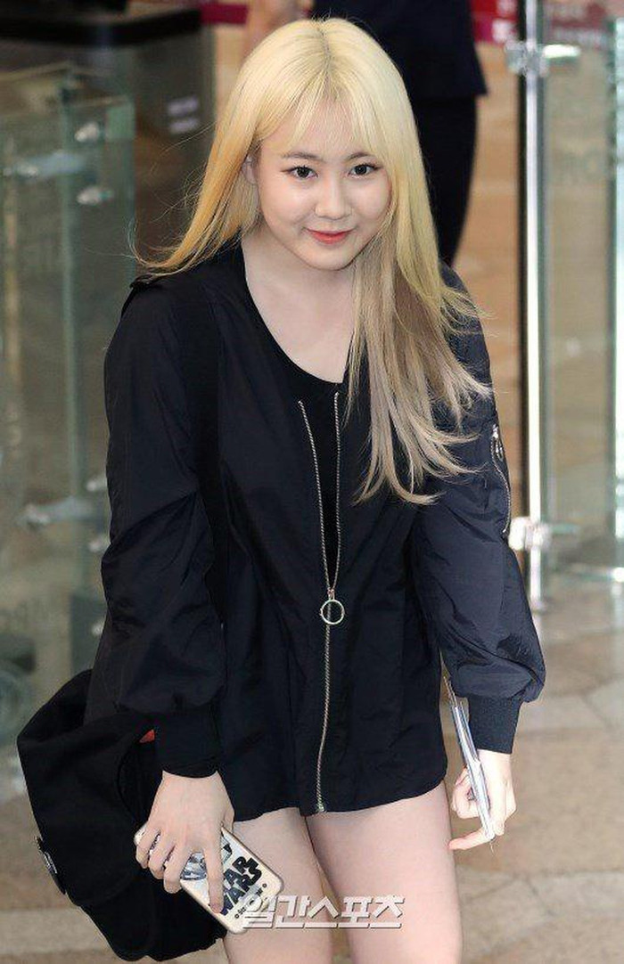 Chủ tịch JYP Entertainment và 9 câu chuyện vị chính 'gà nhà' cà khịa cực gắt! Ảnh 7