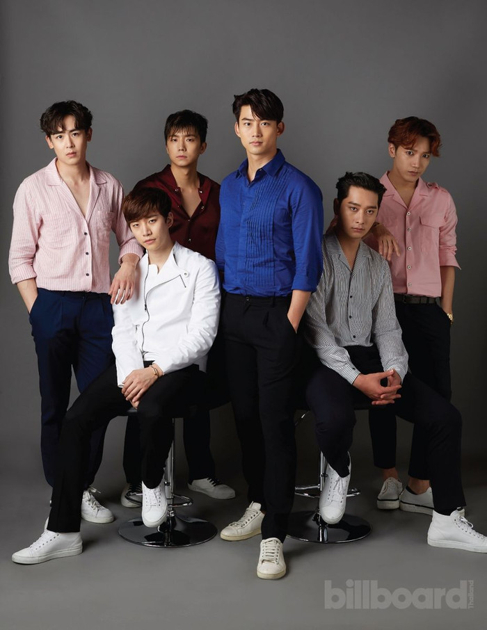 Chủ tịch JYP Entertainment và 9 câu chuyện vị chính 'gà nhà' cà khịa cực gắt! Ảnh 4