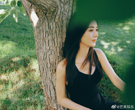 Triệu Lệ Dĩnh có thật đã 32 tuổi khi xuất hiện với tạo hình trẻ trung như thiếu nữ? Ảnh 13