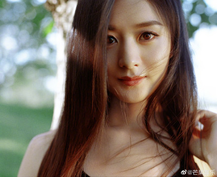 Triệu Lệ Dĩnh có thật đã 32 tuổi khi xuất hiện với tạo hình trẻ trung như thiếu nữ? Ảnh 17