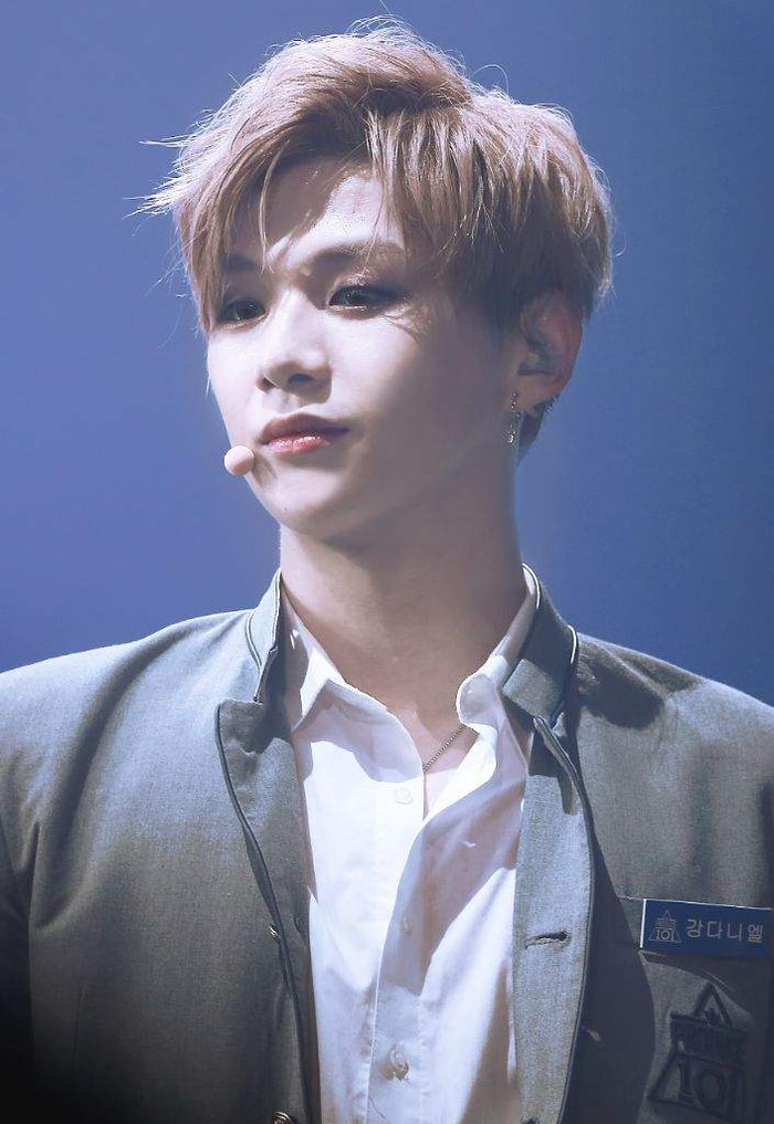 Album đầu tay đầy gian nan, Kang Daniel có đủ quyết liệt cho mini album thứ 2 trong sự nghiệp? Ảnh 3