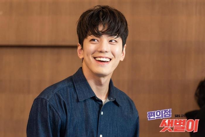 Backstreet Rookie (Cửa hàng tiện Saet Byul): Han Sun Hwa hôn đồng nghiệp – Ji Chang Wook gia nhập hội 'chúa tể của những chiếc sừng' Ảnh 10