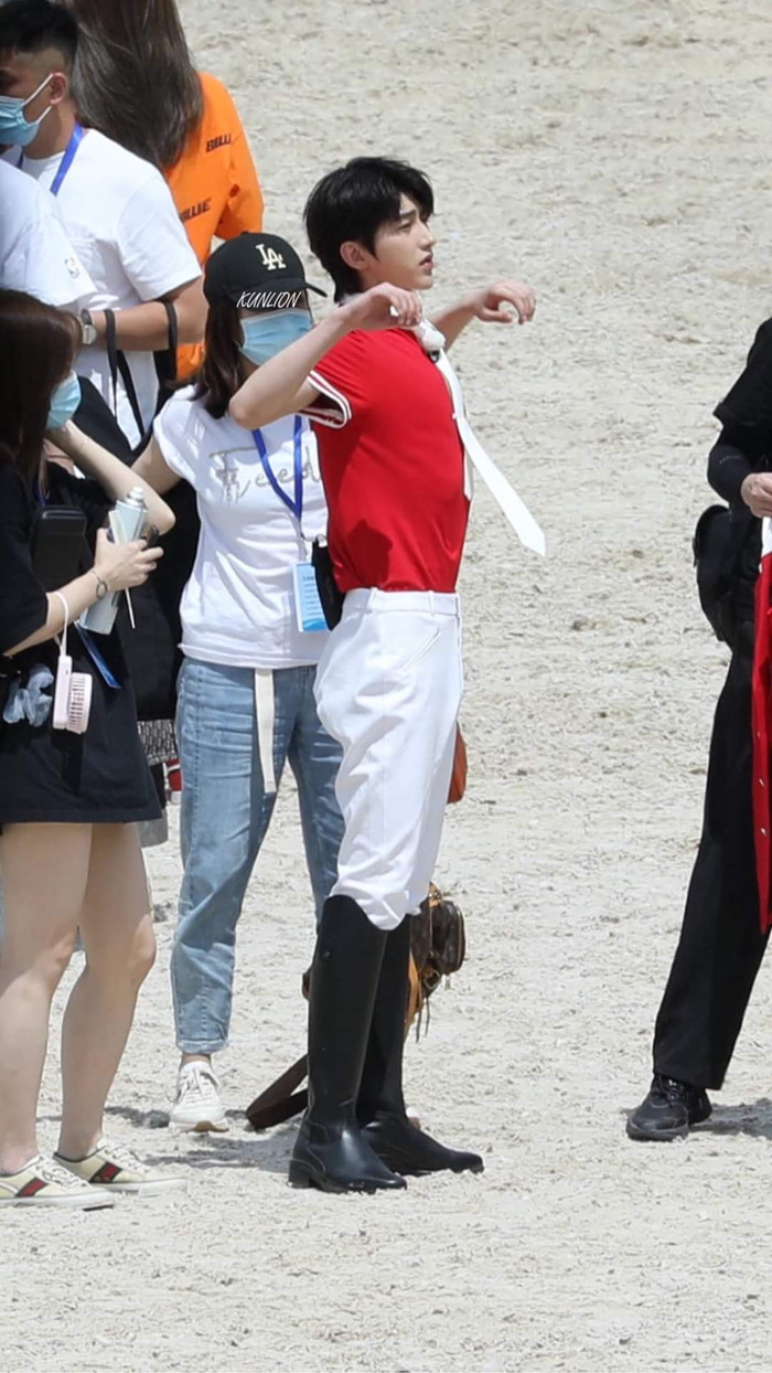 Thái Từ Khôn trong Keep Running vào 13/7: Hoá hoàng tử điển trai dù vòng ba bị chê nhỏ Ảnh 24