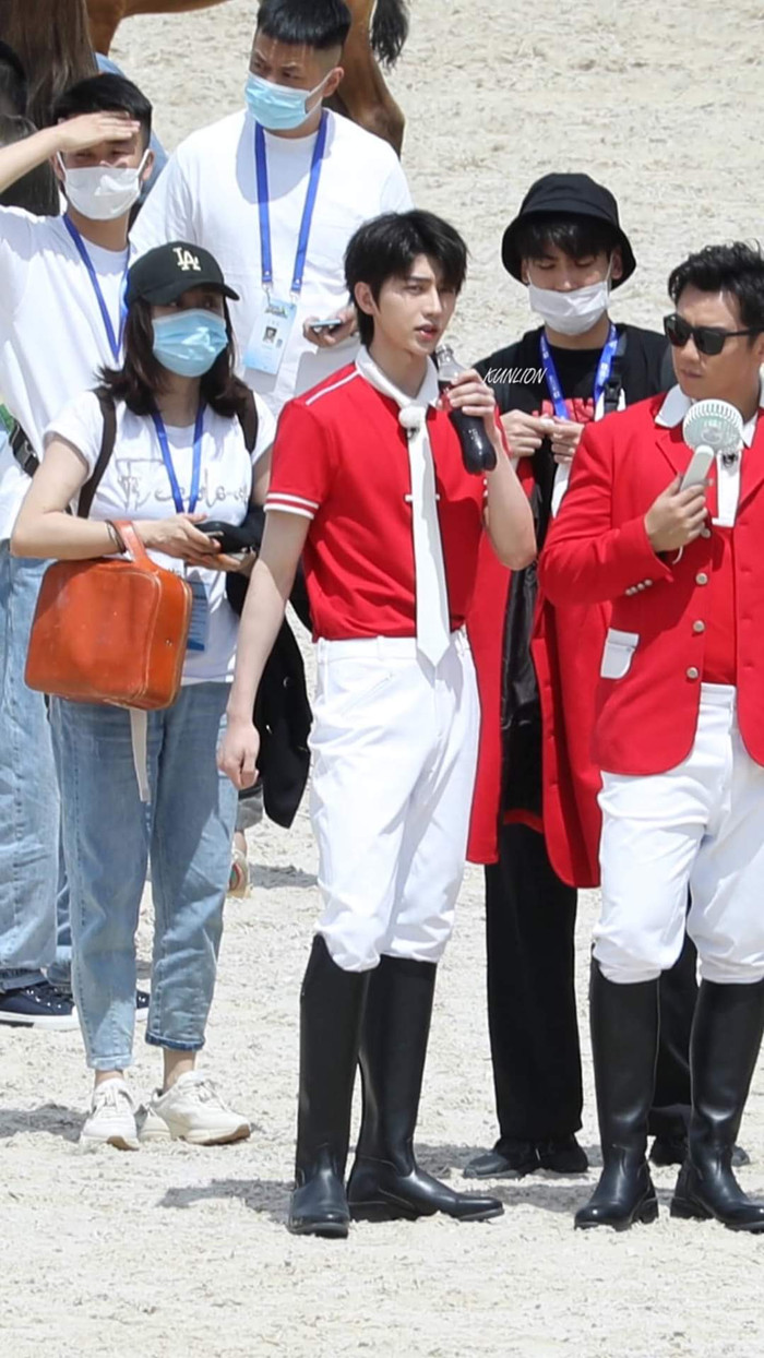 Thái Từ Khôn trong Keep Running vào 13/7: Hoá hoàng tử điển trai dù vòng ba bị chê nhỏ Ảnh 14