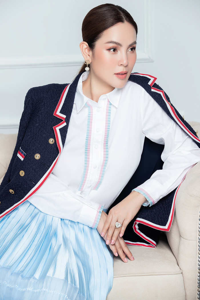 Phương Lê nhan sắc rực rỡ, thần thái đỉnh cao quên nỗi buồn kinh doanh tổn thất vì dịch Covid-19 Ảnh 17