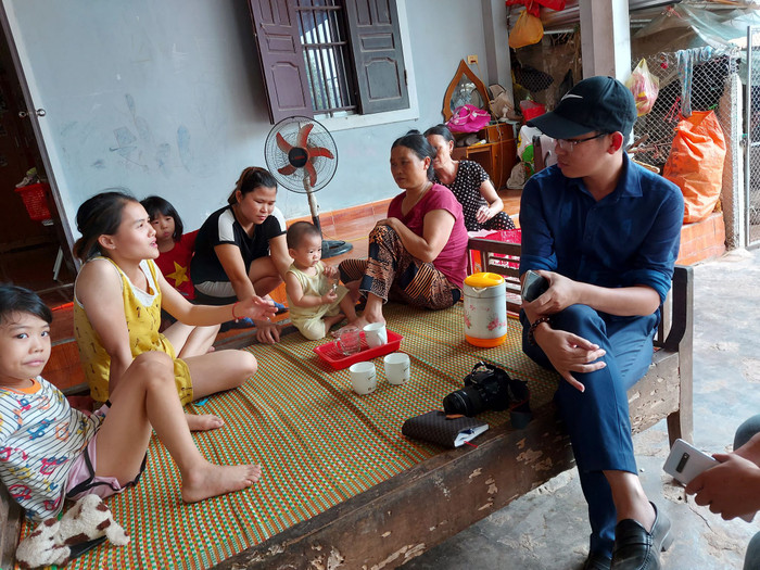 Rất đông người đến chia vui với gia đình bà Thao