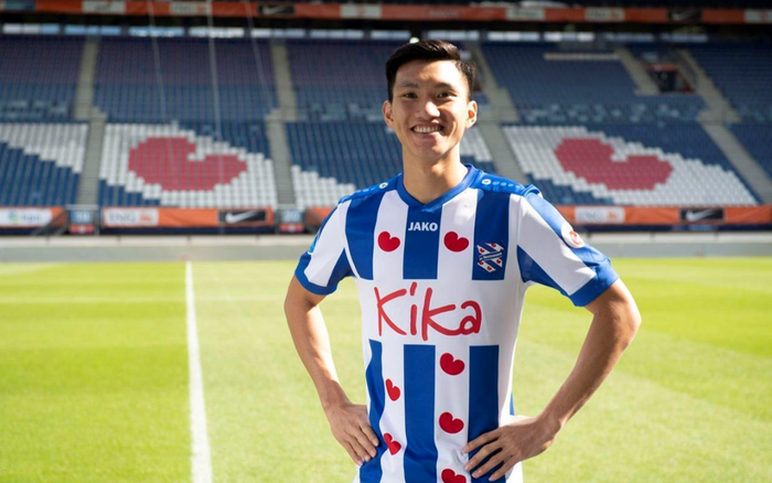 CLB Hà Nội chờ Đoàn Văn Hậu trở lại để 