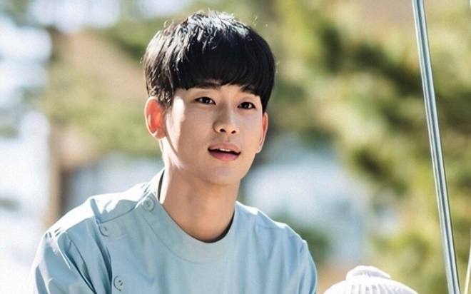 Kim Soo Hyun đăng ảnh hậu trường lầy lội của dàn diễn viên Điên thì có sao Ảnh 2