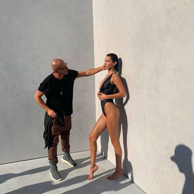 Thân hình đẹp đến 'ngây ngất' của Bella Hadid