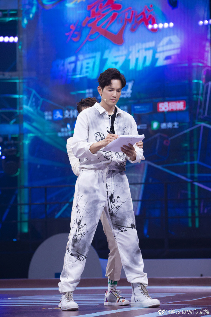 'Bước nhảy đường phố 3': 4 đội trưởng không ai nhượng bộ ai, tên nhóm nào cũng ngầu Ảnh 27