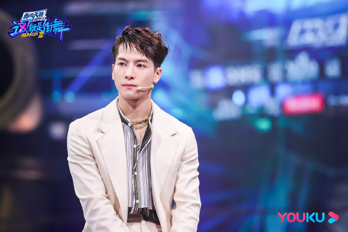 'Bước nhảy đường phố 3': 4 đội trưởng không ai nhượng bộ ai, tên nhóm nào cũng ngầu Ảnh 24