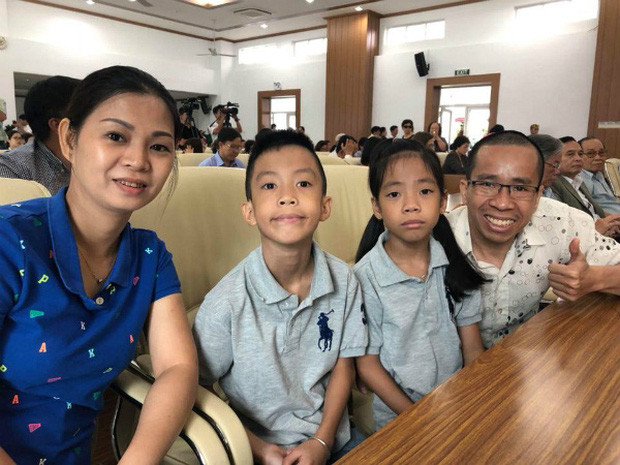 Anh Đức và gia đình thân yêu của mình.