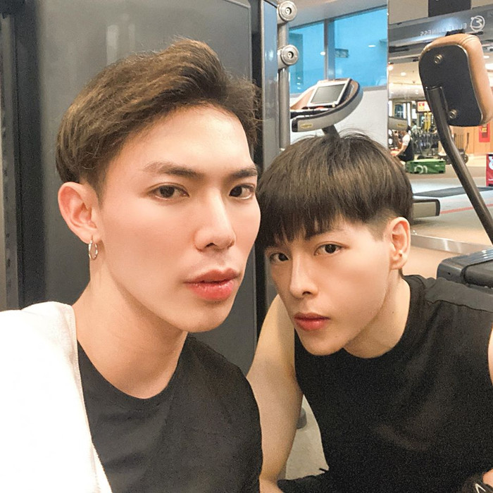 Đức Phúc cũng bị nhận xét là mặt ngày càng nhọn giống Erik