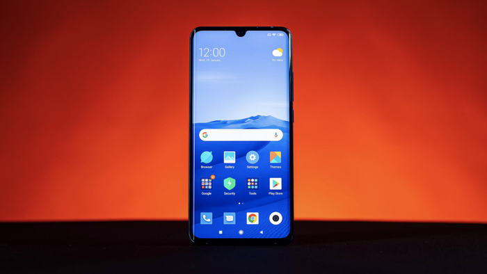 Việc bạn dùng như thế nào ảnh hưởng rất lớn đến độ bền của điện thoại. (Ảnh: Cnet)