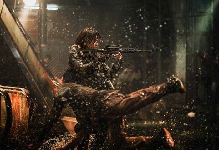 Không phải đề tài zombie, 'Bán đảo - Peninsula' của Kang Dong Won là phim hành động kịch tính đúng nghĩa Ảnh 3