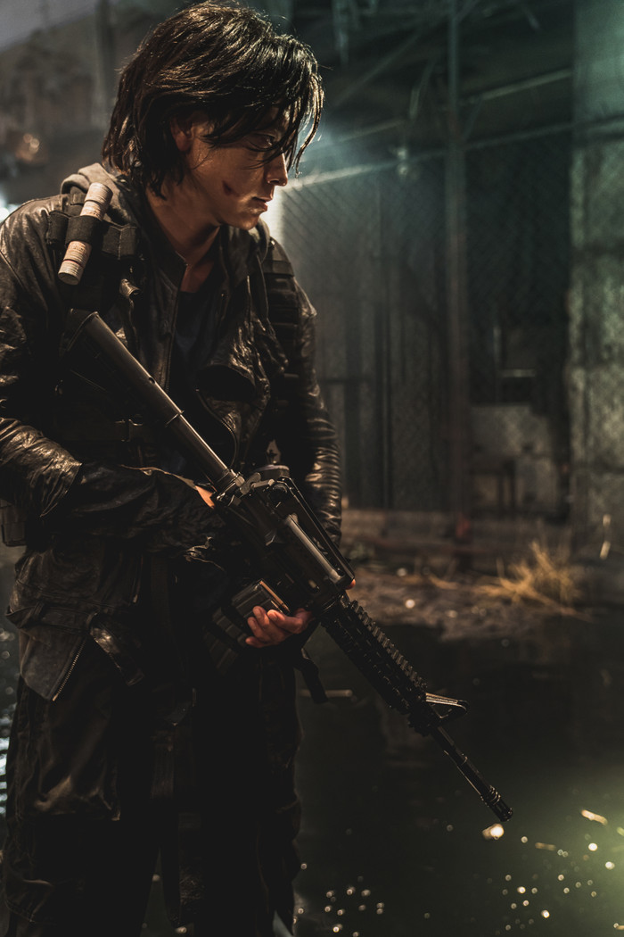 Kang Dong Won mong muốn phim Peninsula làm 'sống dậy' các rạp chiếu phim toàn cầu Ảnh 7