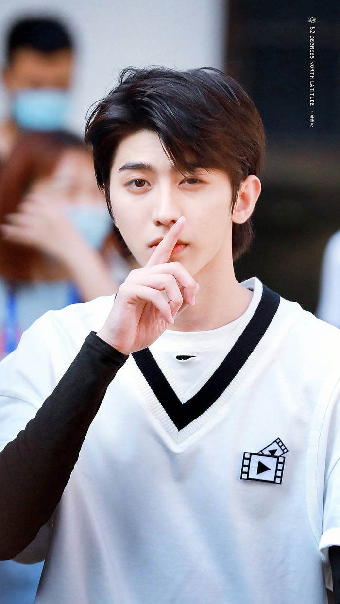 18 sao nam Hoa ngữ xuất thần trong đồng phục học sinh: Ai khiến bạn nhớ đến 'chàng trai bàn bên'? Ảnh 41