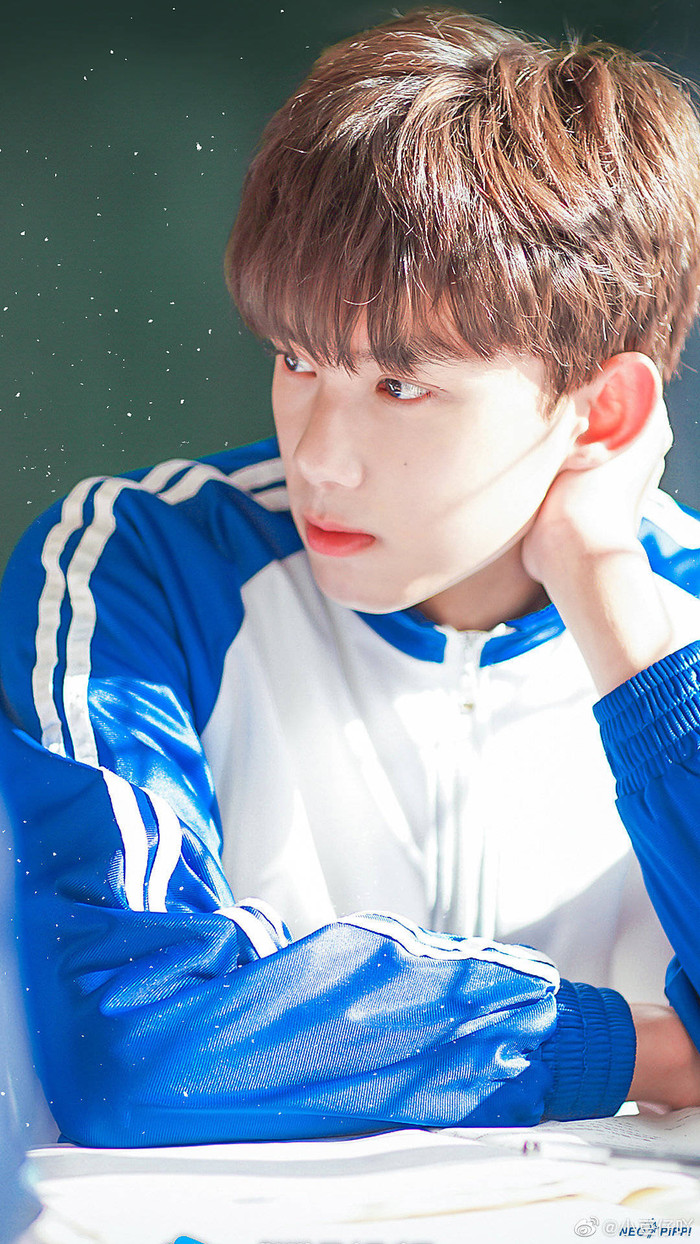 18 sao nam Hoa ngữ xuất thần trong đồng phục học sinh: Ai khiến bạn nhớ đến 'chàng trai bàn bên'? Ảnh 60