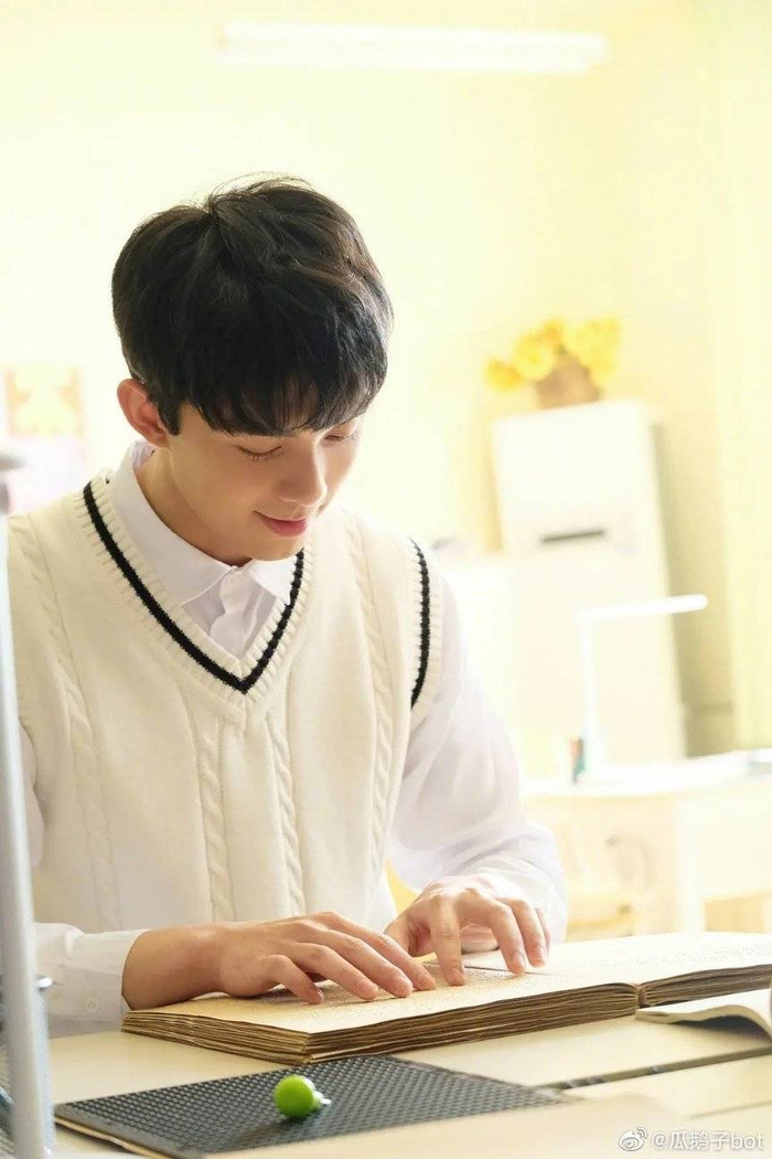 18 sao nam Hoa ngữ xuất thần trong đồng phục học sinh: Ai khiến bạn nhớ đến 'chàng trai bàn bên'? Ảnh 58