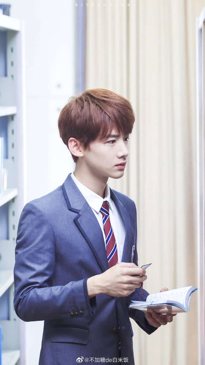 18 sao nam Hoa ngữ xuất thần trong đồng phục học sinh: Ai khiến bạn nhớ đến 'chàng trai bàn bên'? Ảnh 88