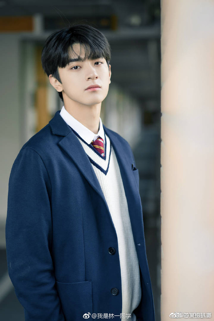 18 sao nam Hoa ngữ xuất thần trong đồng phục học sinh: Ai khiến bạn nhớ đến 'chàng trai bàn bên'? Ảnh 68