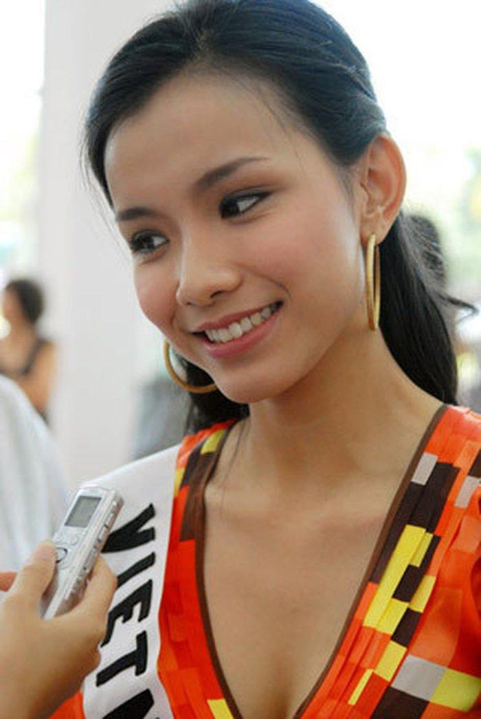 Hôm nay tròn 12 năm Miss Universe 2008 tại Việt Nam: Thùy Lâm lọt Top 15 huy hoàng lịch sử nhan sắc Ảnh 2