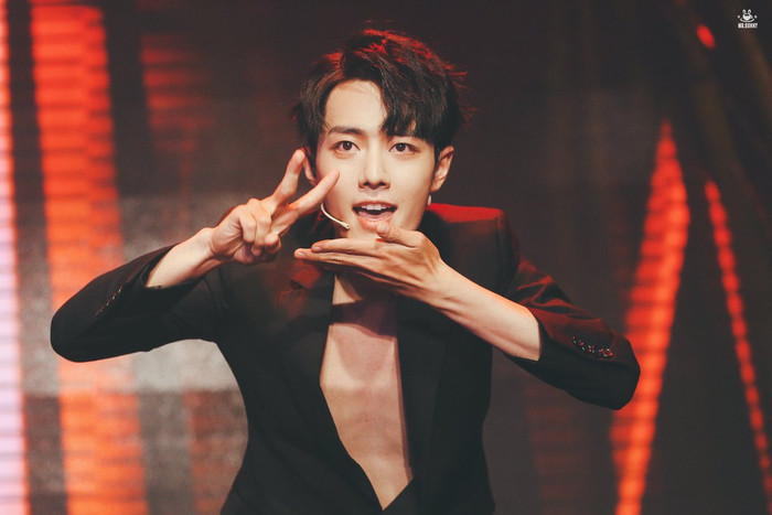 Bị Weibo mời đến kiểm điểm, phía Tiêu Chiến vội vã lên bài xin lỗi, netizen: 'Nên đổi tên thành Chiến Sorry' Ảnh 7