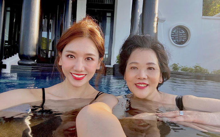 Vì sao bao năm qua Trấn Thành luôn gọi mẹ vợ là 'chị' Ảnh 2