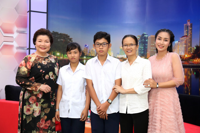 Bị ba mẹ bỏ rơi, hai bé 14 tuổi không có giấy khai sinh khát khao được đến trường Ảnh 8