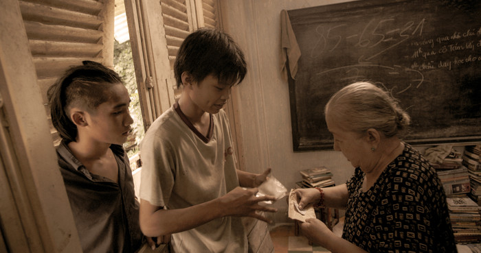 Câu chuyện đẫm nước mắt đằng sau những thước phim dữ dội và chân thật của 'Ròm' Ảnh 15