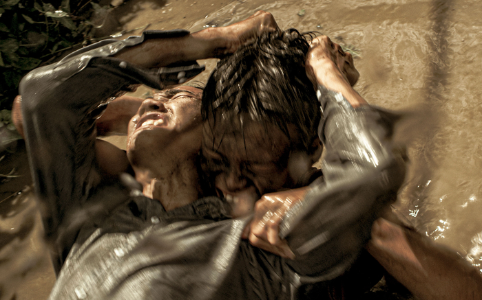 Câu chuyện đẫm nước mắt đằng sau những thước phim dữ dội và chân thật của 'Ròm' Ảnh 2