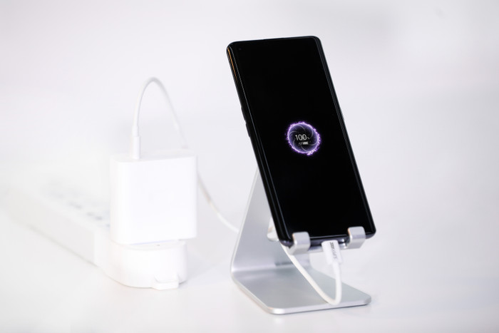 OPPO trình làng nhiều công nghệ sạc nhanh mới, sạc đầy pin trong 20 phút Ảnh 5