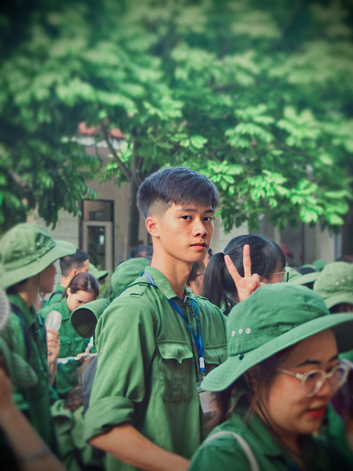 'Hotboy' Nguyễn Đình Tuấn Anh thuộc Đại đội 12. Tuấn Anh hiện đang là sinh viên Khoa Kinh Tế.&nbsp;